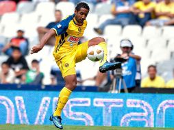 El jugador chileno ya no jugará con las Águilas del América. MEXSPORT  /