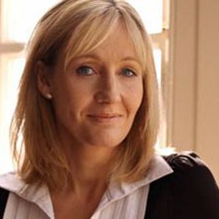 J.K Rowling dona cantidad millonaria para la investigación de la esclerosis
