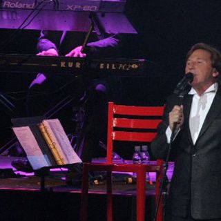 Ricardo Montaner presenta ''El centro de la Tierra''