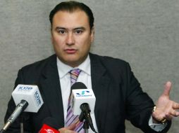 Manuel Herrera Vega sostiene que es necesario llevar a cabo una reingeniería en el SIAPA. E. BARRERA  /