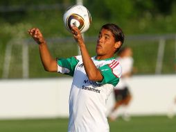 Foto de archivo de Jonathan dos Santos durate un entrenamiento con el Tri. MEXSPORT  /