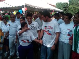 Aspecto de la quinta carrera “Corre con un ángel”, con la presencia del alcalde de Tlaquepaque, Miguel Castro. T. VILLASEÑOR  /