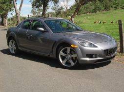En la imagen Mazda RX-8.ESPECIAL  /