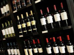 La calidad del vino que no añeja bien ha mejorado en los últimos 30 años. ARCHIVO  /