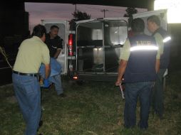 Sobre la carretera libre a Morelia fue encontrado la madrugada del miércoles pasado, el cuerpo desnudo de un hombre. M. PATIÑO  /