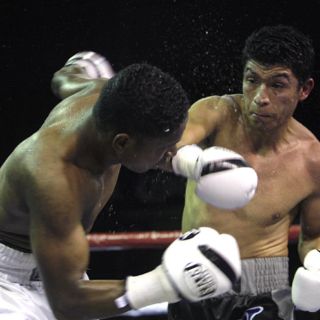 Niño y Solís retienen títulos mundiales