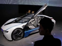 Las ventas de vehículos en China ascendieron a 1.21 millones de unidades durante el mes de agosto; un crecimiento de 55.7 por ciento.AP  /