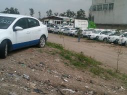 La mayoría de los 250 vehículos tipo Sentra, tienen dañada la transmisión. L. NAVARRO  /