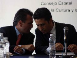 Pablo Lemus y Martín Almádez, durante la sesión del CECA, ayer por la tarde.A.HINOJOSA  /