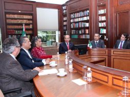 Aspecto de la reunión de Felipe Calderón con los altos mandos del PRI. Dieron prioridad al tema de la seguridad pública. EL UNIVERSAL  /