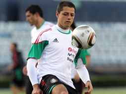 Javier ''Chicharito'' Hernández, durante un entrenamiento de la Selección Mexicana. MEXSPORT  /