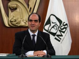 El salón de usos múltiples de la sede del IMSS fue el lugar de la firma del acuedo. NTX  /