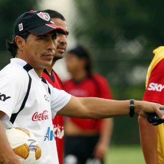 Atlas espera que Alfredo Moreno despierte