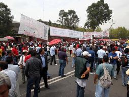 Miembros del SME aprovecharon el inicio de las sesiones para demandar una solución al conflicto por la extinción de LyFC. NTX  /