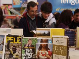 Se pretende consolidar las vocaciones literarias y descubrir nuevos valores artísticos del estado y el país. EFE  /
