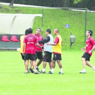 Atlas promete pagar sueldos atrasados antes del sábado