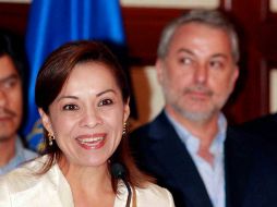 Emilio González pidió a la diputada federal Josefina Vázquez Mota, mantener el presupuesto de Jalisco en 2011. E. PACHECO  /