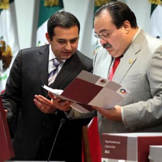 Hacienda prevé 3.8% de crecimiento para 2011