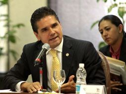 Silvano Aureoles en reunión de las comisiones unidas de Gobernación, Defensa Nacional, Marina, Justicia y Seguridad Pública.ELUNIVERSAL  /