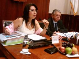 Los directivos de la UdeG de Planeación y Finanzas, Carmen Rodríguez Armenta y Gustavo Cárdenas Cutiño, respectivamente. R. ZAPATA  /