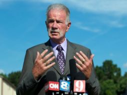 El pastor Terry Jones, quien amenazaba con quemar el Corán el sábado para conmemorar el aniversario de los atentados del 11- S. EFE  /
