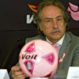 Decio ve normal lo sucedido