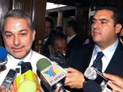 El gobernador del Estado, Emilio González, anunció la entrega de dos cheques para la UdeG por poco más de 245 MDP. ESPECIAL  /