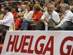 Opositores de la reforma laboral protestan en Madrid, tras el anuncio del Gobierno español de la aprobación de la enmienda. AFP  /