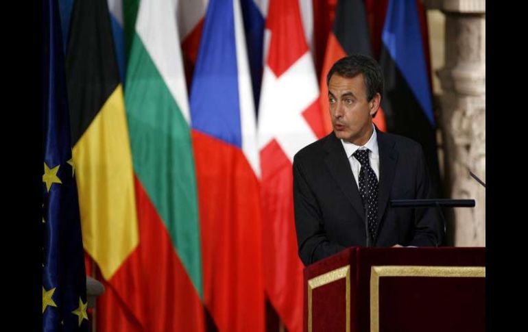 José Luis Rodríguez Zapatero, presidente del Gobierno español, aseguró hoy que no será necesario hacer más recortes en el país. NOTIMEX  /