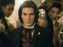 • EL RETRATO DE DORIAN GRAY. ARTECINEMA. • EL SECRETO DE LA ÚLTIMA LUNA. STAR CASTLE.  /