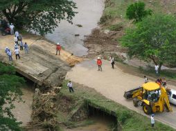 El crédito será destinado para reparar caminos dañados en Puerto Vallarta tras las lluvias.  M. PATIÑO  /