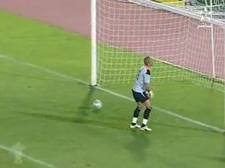 Momento en que el portero deja de ver el balón y este entra a la portería. ESPECIAL  /