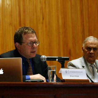 Efraín Kristal traduce a Borges