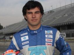 Checo Pérez arranca hoy desde el sétimo sitio en la Feature Race de Monza. ESPECIAL  /
