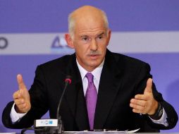George Papandreou afirmó que el gobierno anda bien encaminado para cumplir sus objetivos de reducir su déficit. REUTERS  /