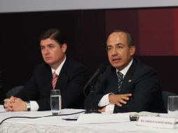Organismos ciudadanos demandaron Medina de la Cruz (izq.) y a Felipe Calderon (der.) la implementación del mando. NTX  /
