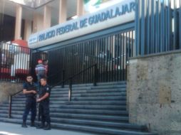 Por la mañana se reportó una amenaza de bomba en el Palacio Federal de Guadalajara que después habría resultado falsa. M PATIÑO  /