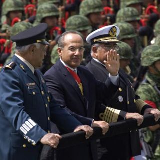 Calderón apela a la unidad para construir un mejor futuro