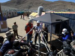 Felipe Mathews, trabajador del equipo rescatista habla sobre la reanudación de perforaciones en la mina de San José. REUTERS  /