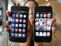 La fortaleza en la venta de teléfonos móviles ocasionó una mayor utilidad trimestral para Best Buy. REUTERS  /