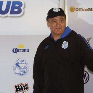 Presentan a José Luis Trejo en Puebla