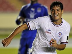 Javier ''Chuletita'' Orozco festeja uno de sus tres tantos. EFE  /