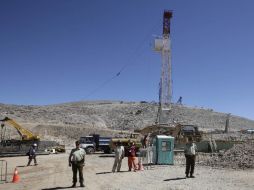 Autoridades dicen que la perforadora T-130 va avanzando bastante bien. AP  /