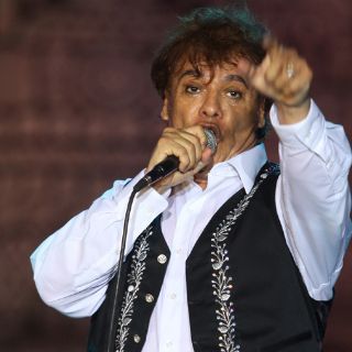 Juan Gabriel canta en Mérida