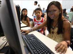 Son casi 2.5 millones de personas las que habitan en lo más profundo de la selva brasileña. EFE  /