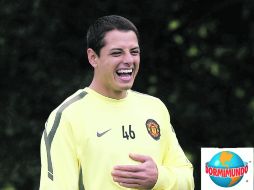 Hoy se definirá si Javier Hernandez arranca mañana como titular ante el Liverpool. GETTY IMAGES  /
