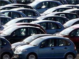 La importación de autos usados llegará a su fin el último día del próximo mes de diciembre. ARCHIVO  /