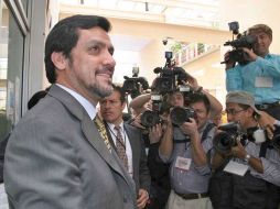 Rafael Hernández informa que el PRD presentará un recurso de revisión constitucional contra la ley sobre candidaturas comunes. NTX  /