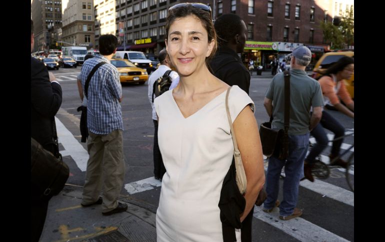 En el libro, Betancourt aborda la experiencia de su secuestro a manos de la guerrilla colombiana. AFP  /