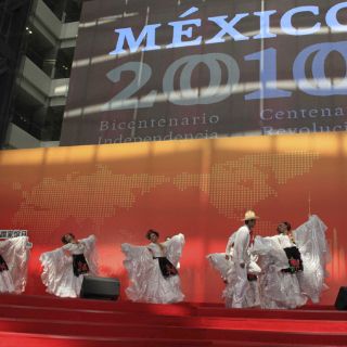 Celebraron Bicentenario en China con Ballet de Amalia Hernandez